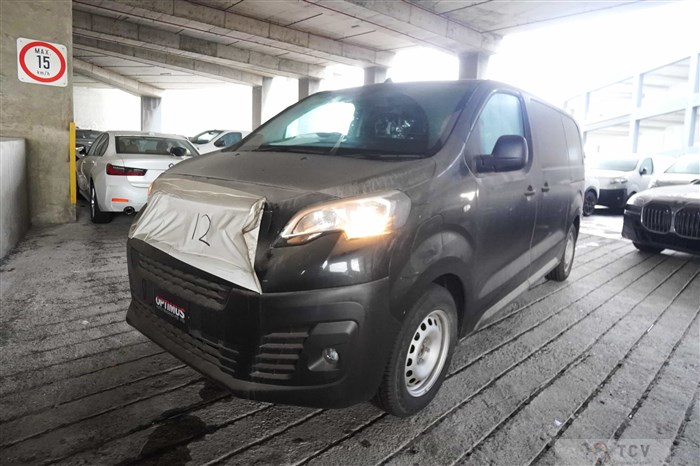 2025 Peugeot Expert