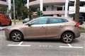 2016 Volvo V40