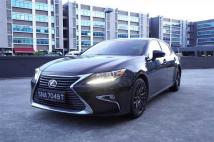 2016 Lexus ES