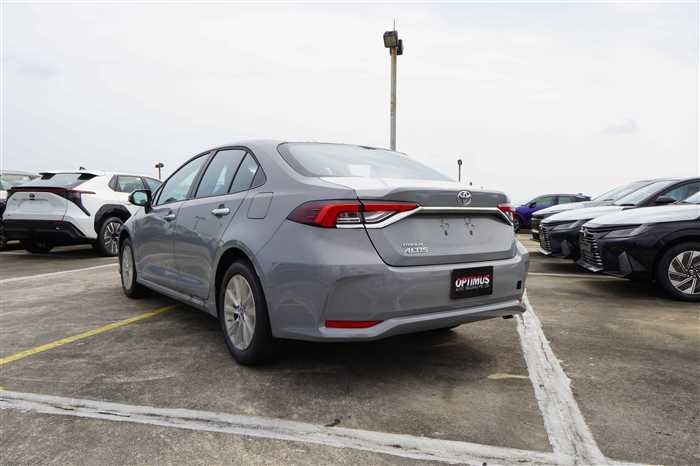 Toyota Corolla Altis 2026 photo 3