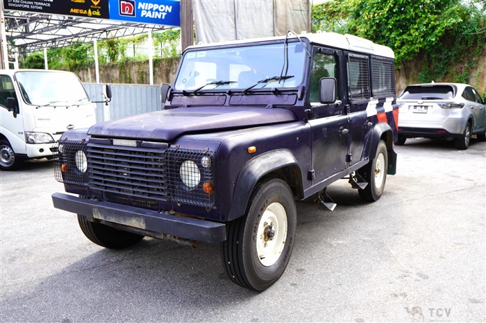 2003 Land Rover Defender