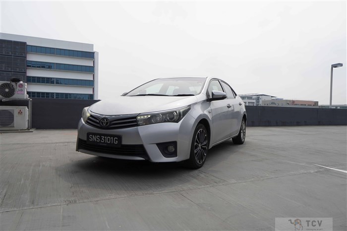 2016 Toyota Corolla Altis