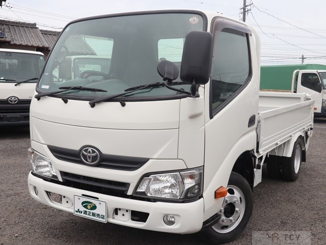 2017 Toyota Toyoace