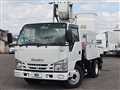 2015 Isuzu Elf