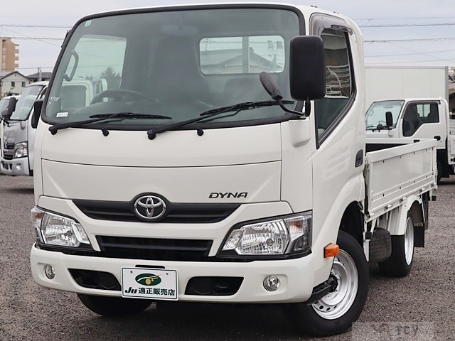 2017 Toyota Dyna Truck