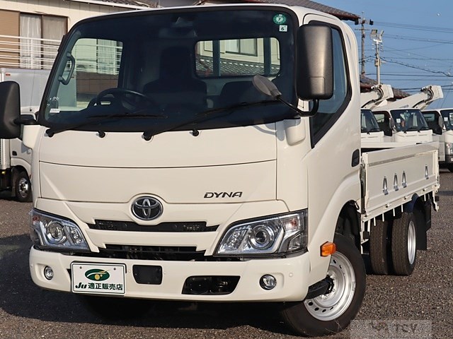 2022 Toyota Dyna Truck