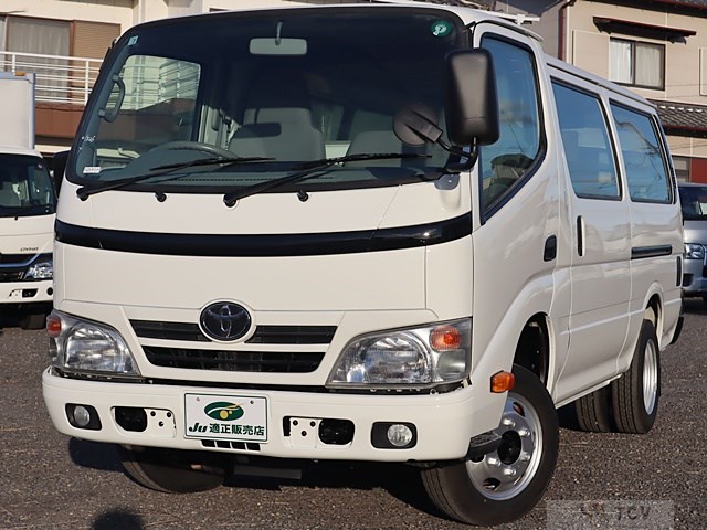 2014 Toyota Dyna Root Van