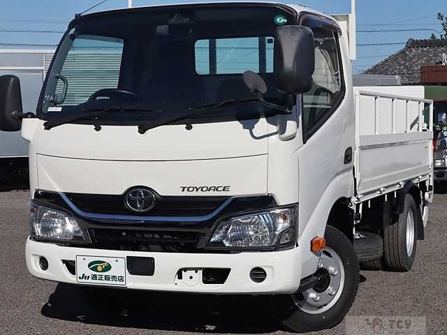 2017 Toyota Toyoace