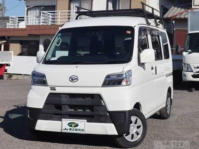 2025 Daihatsu Hijet Cargo