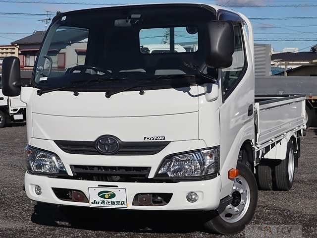 2018 Toyota Dyna Truck