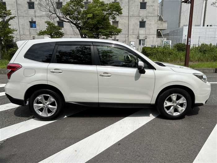 Subaru Forester 2015 photo 2