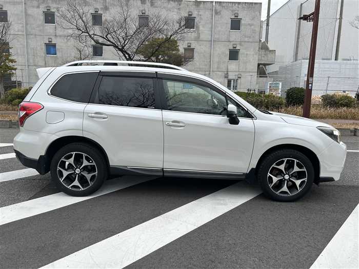Subaru Forester 2013 photo 2