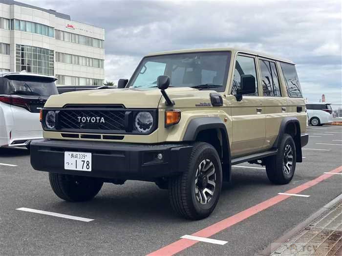 2024 Toyota Landcruiser 70