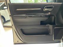 2016 Mitsubishi Canter