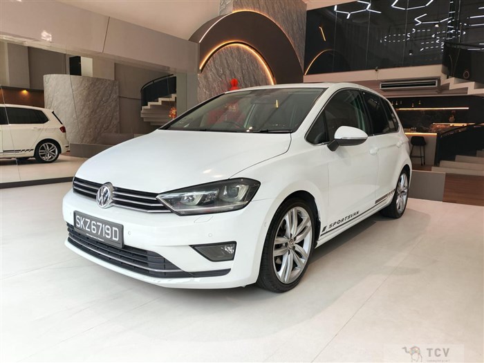 2016 Volkswagen Sport van