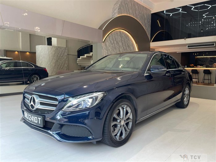 2016 Mercedes-Benz C-Class