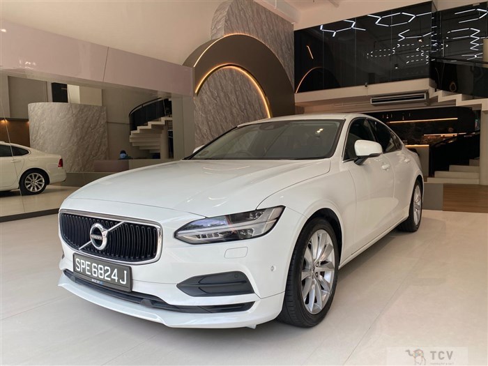 2016 Volvo S90