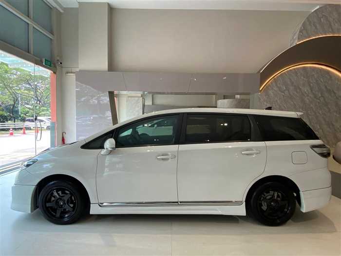 Toyota Wish 2016 photo 4