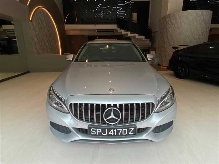 Mercedes-Benz C-Class 2017 photo 3