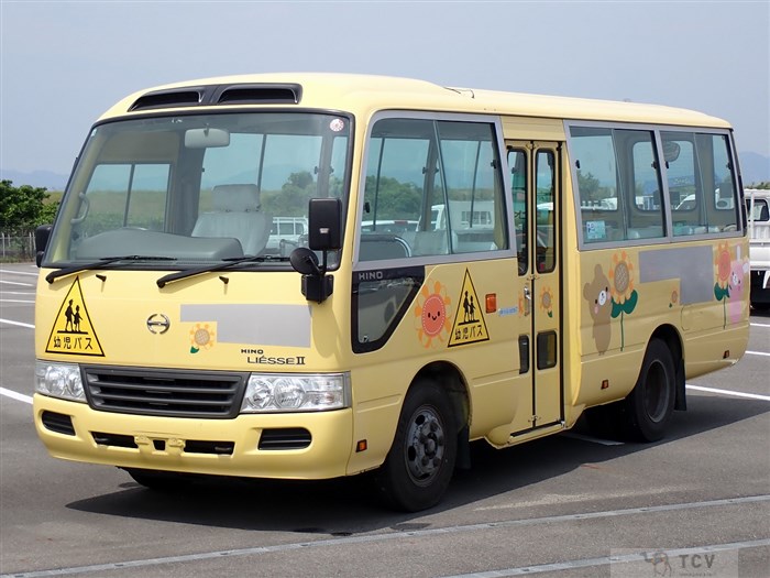 2010 Hino Liesse II