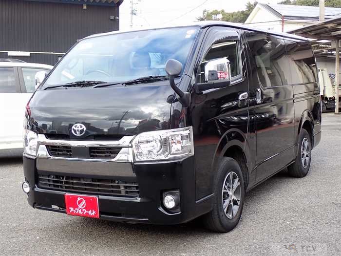 2022 Toyota Hiace Van