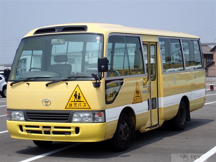 2003 Toyota Coaster