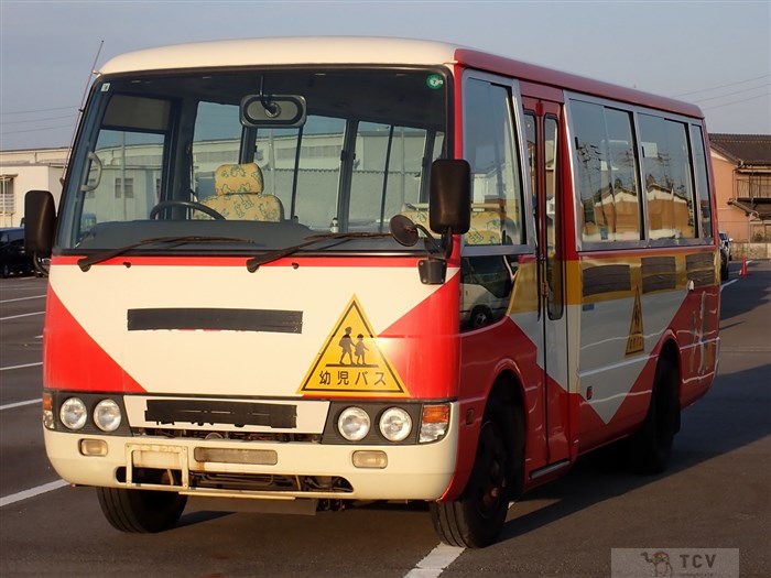 2005 Mitsubishi Rosa