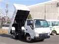 2013 Isuzu Elf Truck
