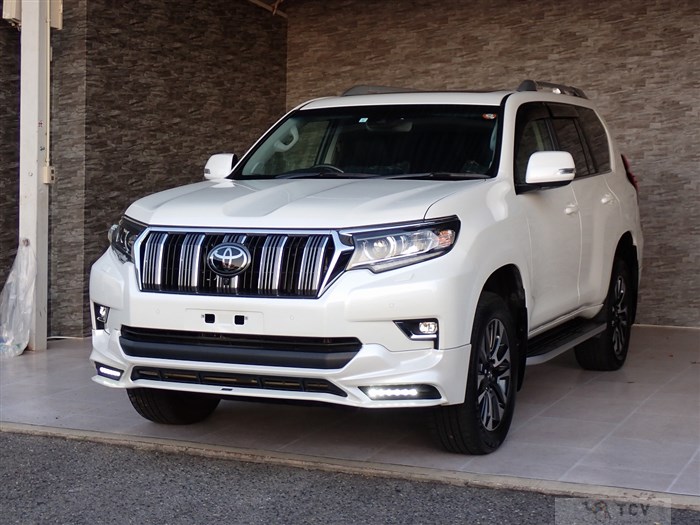 2023 Toyota Land Cruiser Prado