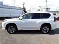2021 Toyota Land Cruiser Prado