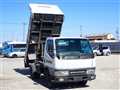2000 Mitsubishi Canter