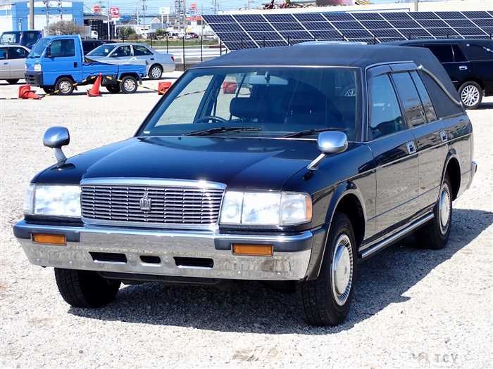 1997 Toyota Crown Van