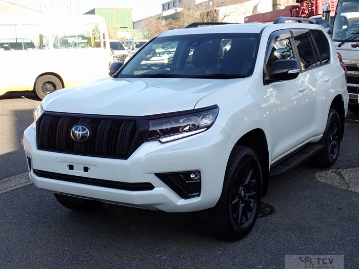 2023 Toyota Land Cruiser Prado