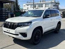 2023 Toyota Land Cruiser Prado