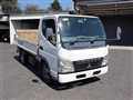 2004 Mitsubishi Canter