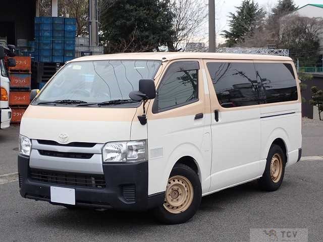 2014 Toyota Hiace