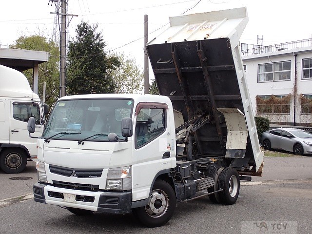 2015 Mitsubishi Canter