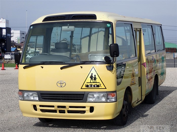 2004 Toyota Coaster