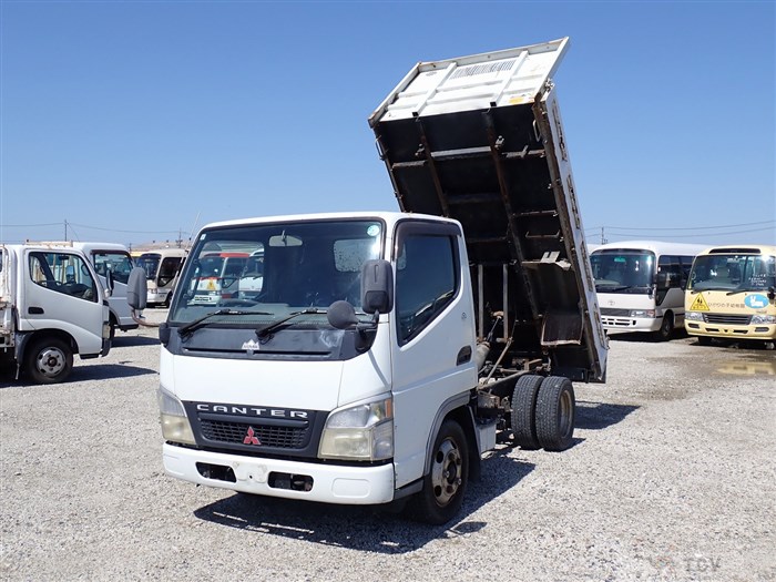 2003 Mitsubishi Canter