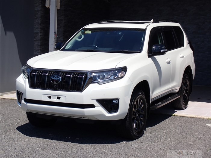 2021 Toyota Land Cruiser Prado