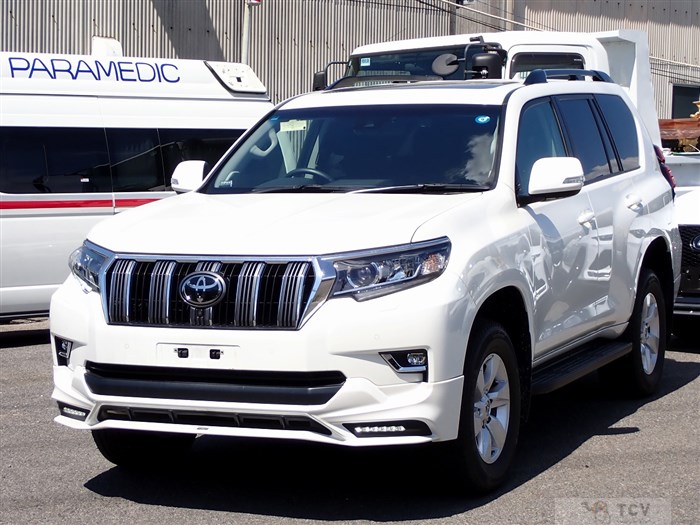2023 Toyota Land Cruiser Prado