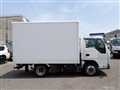 2013 Isuzu Elf Truck