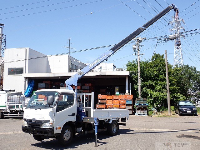 2013 Hino Dutro
