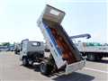 2013 Isuzu Elf Truck