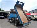 2000 Mitsubishi Canter