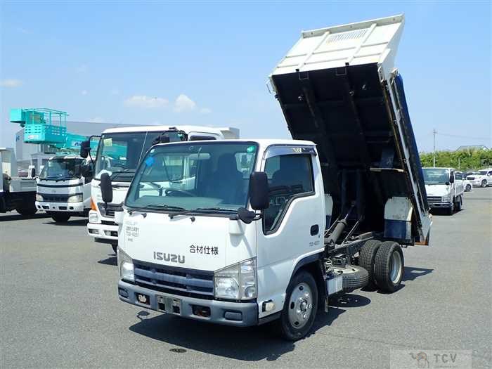 2012 Isuzu Elf Truck