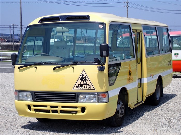 2000 Toyota Coaster