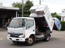 2017 Hino Dutro