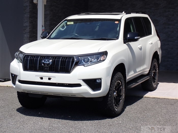 2021 Toyota Land Cruiser Prado