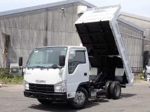 2013 Isuzu Elf Truck